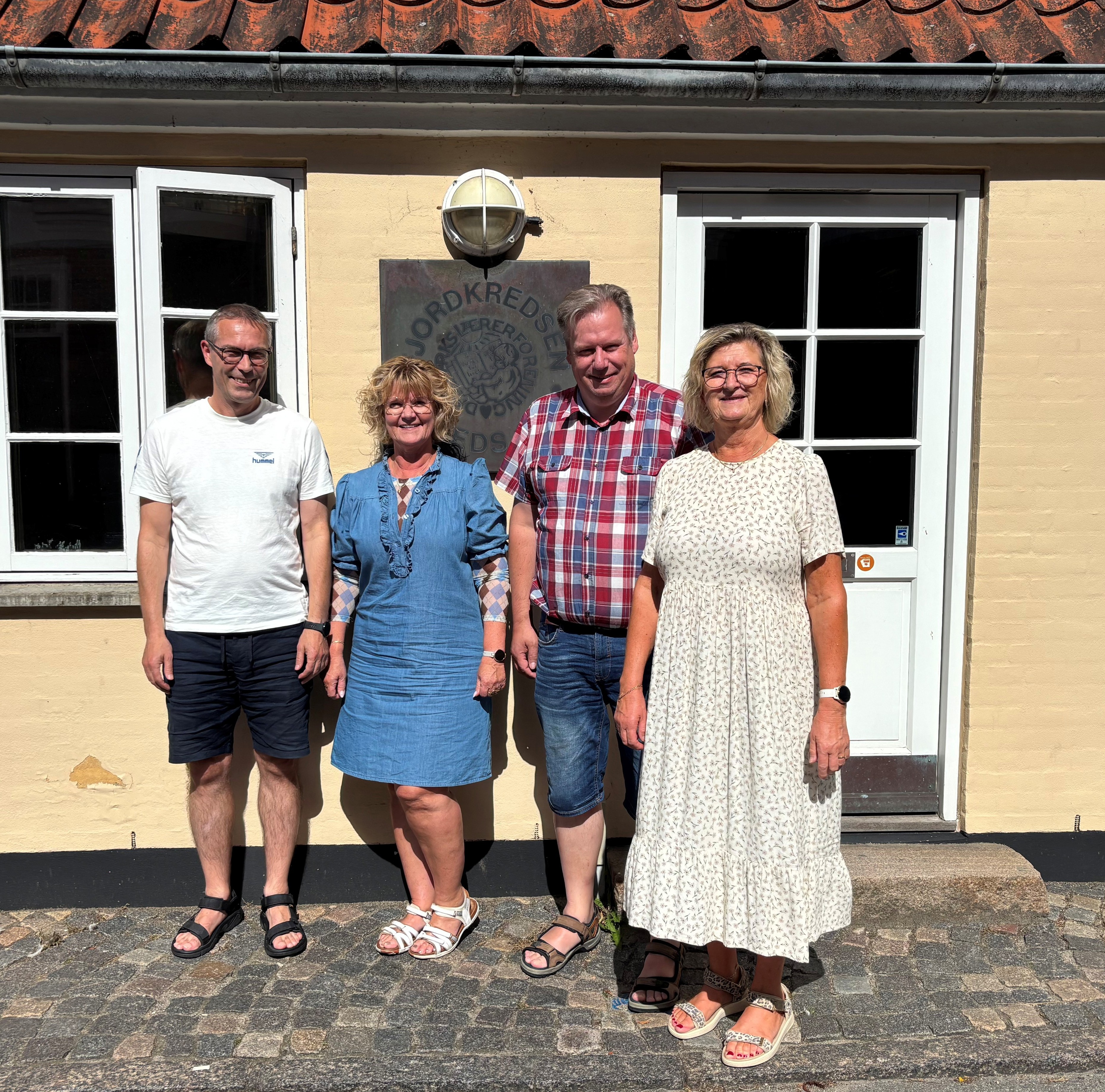 August 2026 - 1 beskåret.jpg